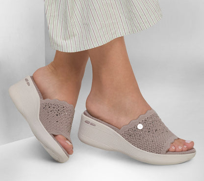 Martha Stewart: Pier-Lite - Light Essence | Skechers Women