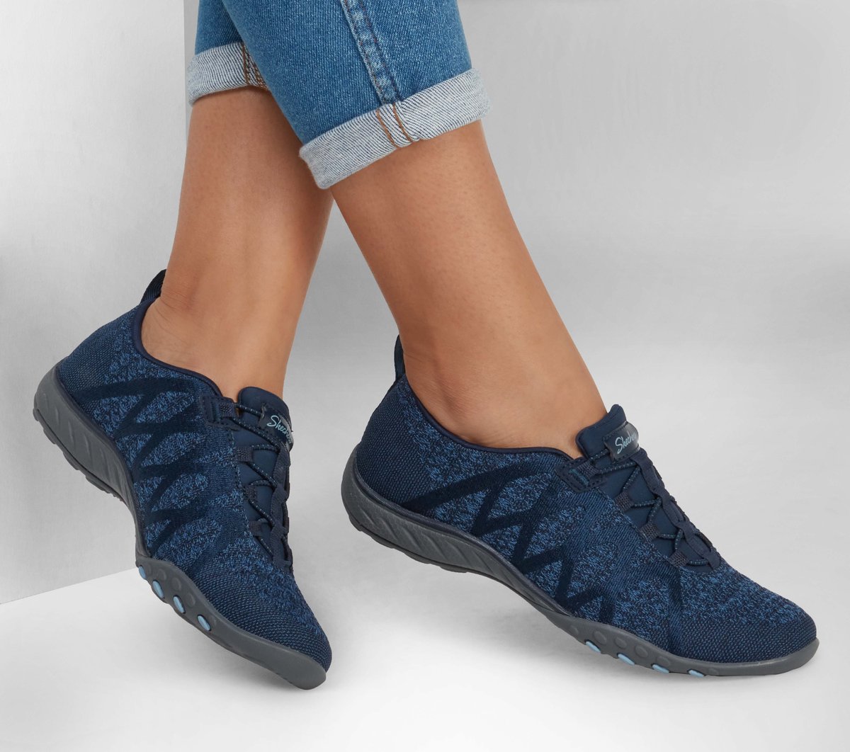 Relaxed Fit: Breathe-Easy - Infi-Knity | Skechers Women