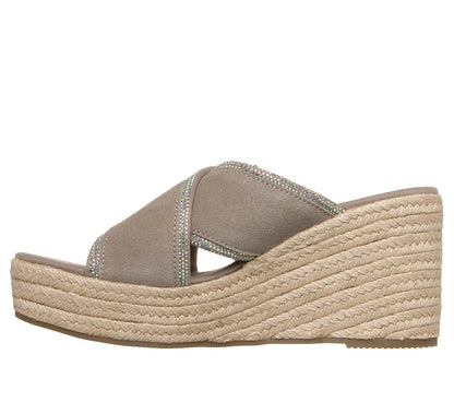 Martha Stewart: Iris - Elegant | Skechers Women|New Arrivals