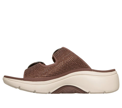 Martha Stewart: GO WALK Arch Fit 2.0 Sandal - Showstopper | Skechers Women|New Arrivals