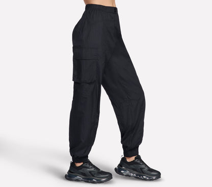 Sideline Cargo Jogger | Skechers Women