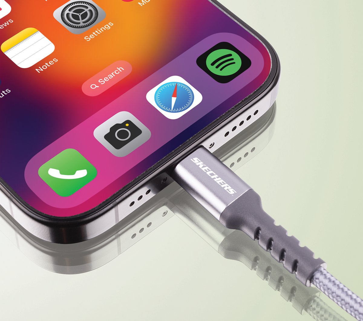 Lightning to USB-C Charging Cable | Skechers Clothing
