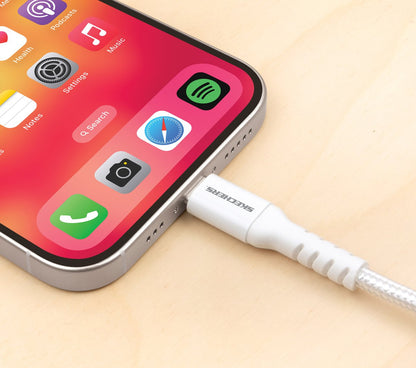 Lightning to USB-C Charging Cable | Skechers Clothing