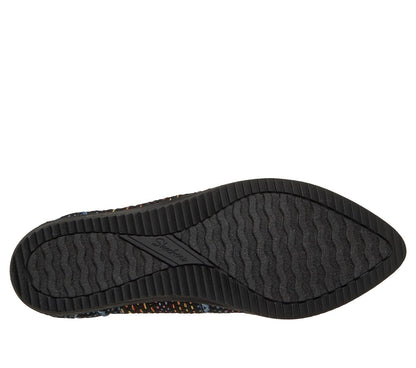 Cleo Sawdust - Quiet Wonder | Skechers New Arrivals