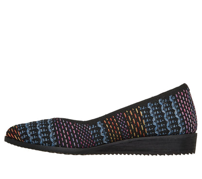 Cleo Sawdust - Quiet Wonder | Skechers New Arrivals