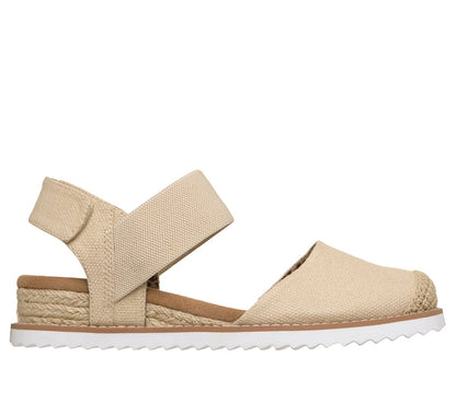 BOBS Desert Kiss -Resort Roamer | Skechers New Arrivals